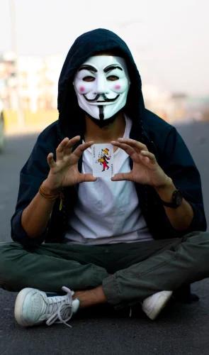 Avatar ẩn danh 47