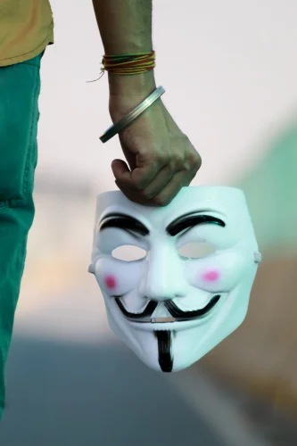 Avatar ẩn danh 24