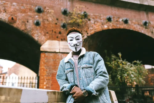 Avatar ẩn danh 36