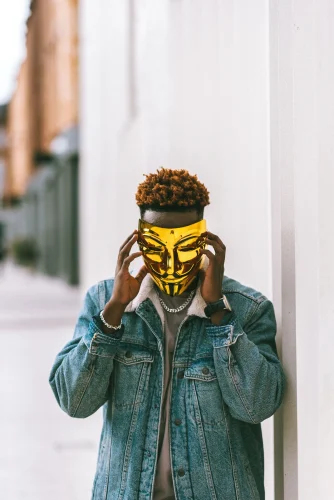 Avatar ẩn danh 51