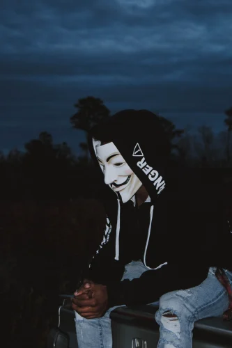 Avatar ẩn danh 37