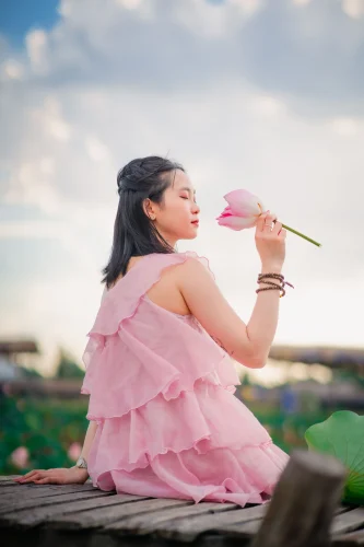 Avatar hồng 1