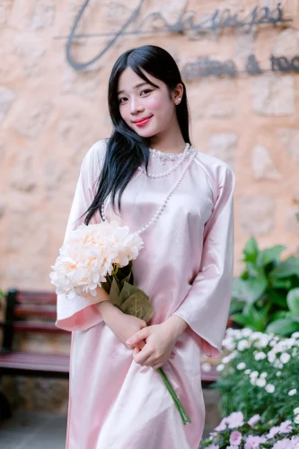 Avatar hồng 2
