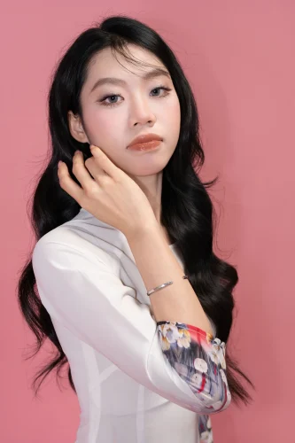 Avatar hồng 4