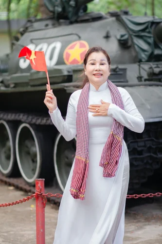 Avatar trắng trơn 5