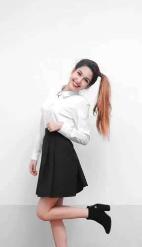 Avatar trắng trơn 6