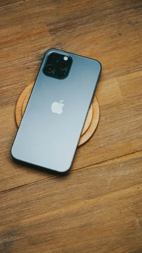 Hình nền iPhone 12