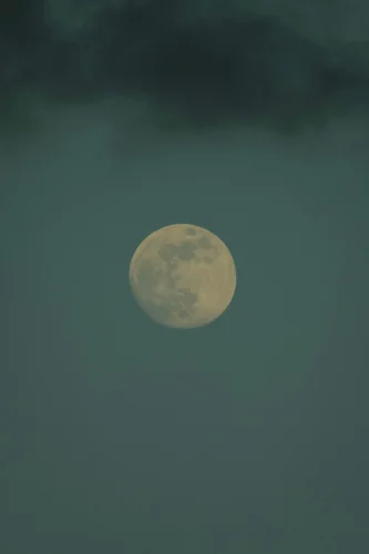 Hình nền mặt trăng 63