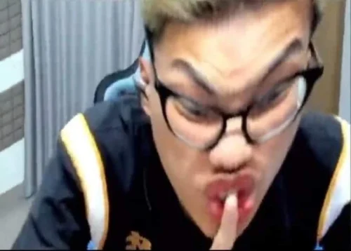 Meme bất ngờ 7