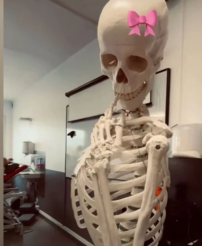Meme bộ xương 39