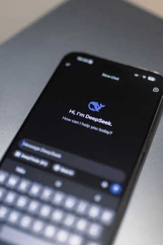 Meme Messenger 25