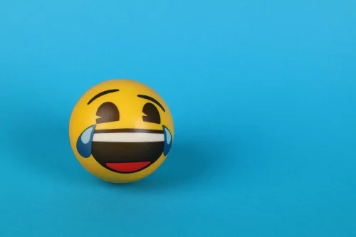 Meme Messenger 60