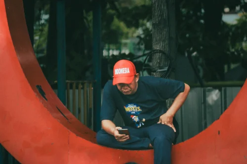 Meme Messenger 60