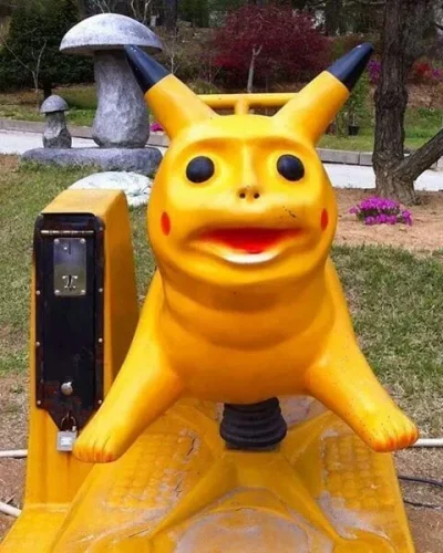 Meme Pikachu 12