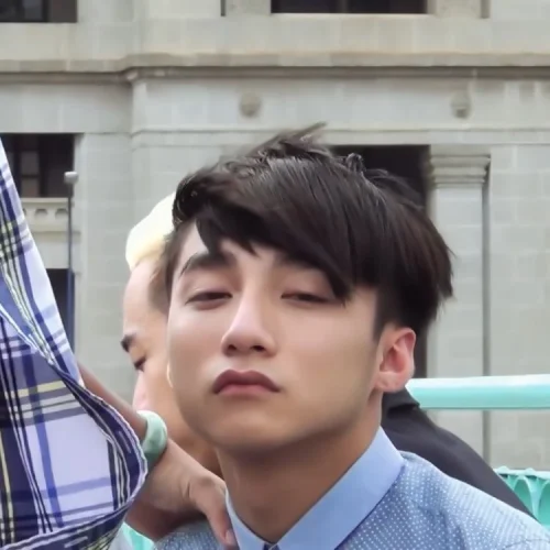 Meme Sơn Tùng 50