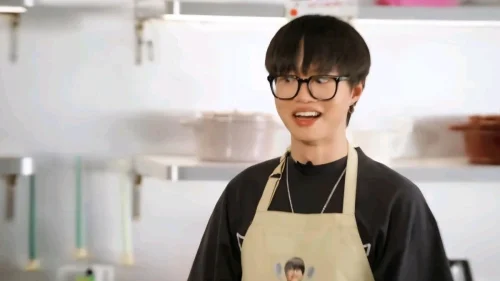 Meme xin lỗi 13