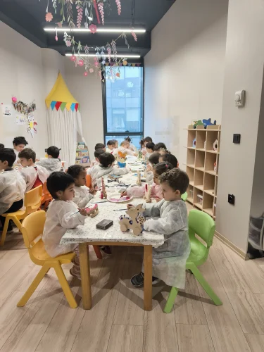 Tô tượng cho lớp học 2