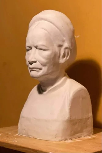 Tượng nhân vật hoạt hình 35