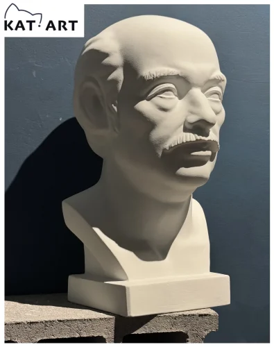 Tượng nhân vật hoạt hình 37